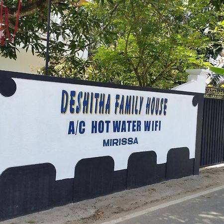 Desitha Family House Hotel มิริสซา ภายนอก รูปภาพ